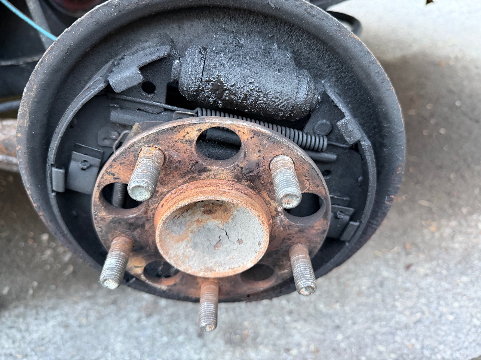 Blown Wheel Cylinder on a Civic